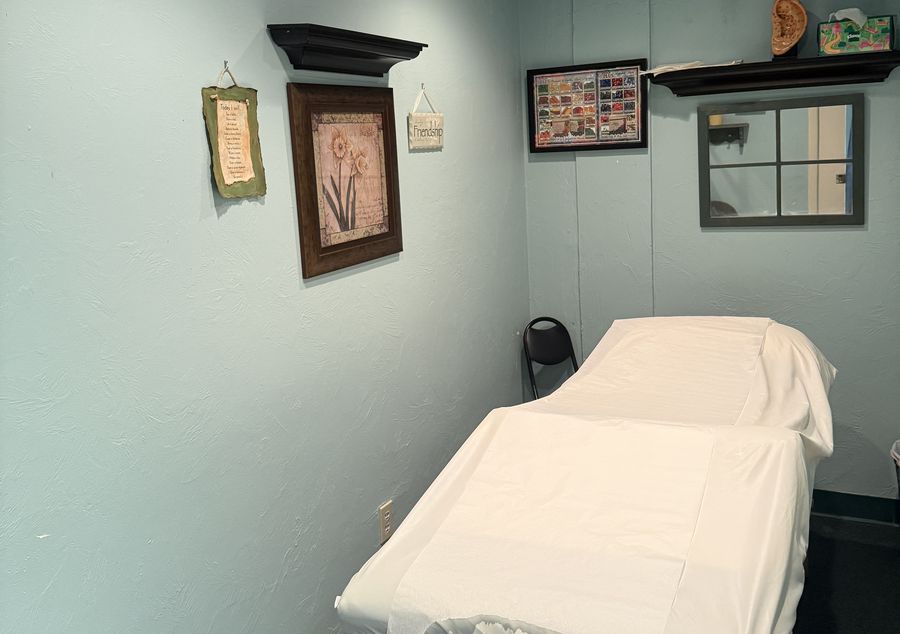 Acupuncture treatment room Plantation FL